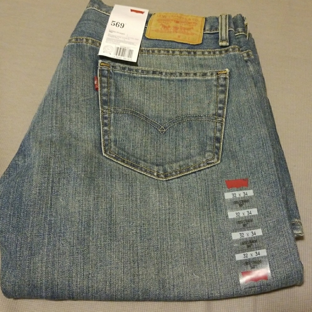 Brand New Men's Levi's Loose Straight 569 Jeans